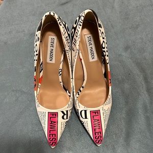 Steve Madden - Today’s Newspaper Boss Girl Pumps
Size 7M